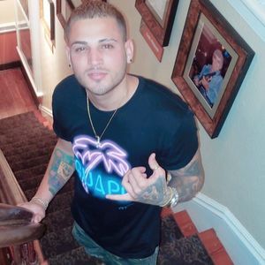 Meet your Posher, Javier